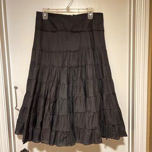 Black Tiered Mid-Length Skirt Size L